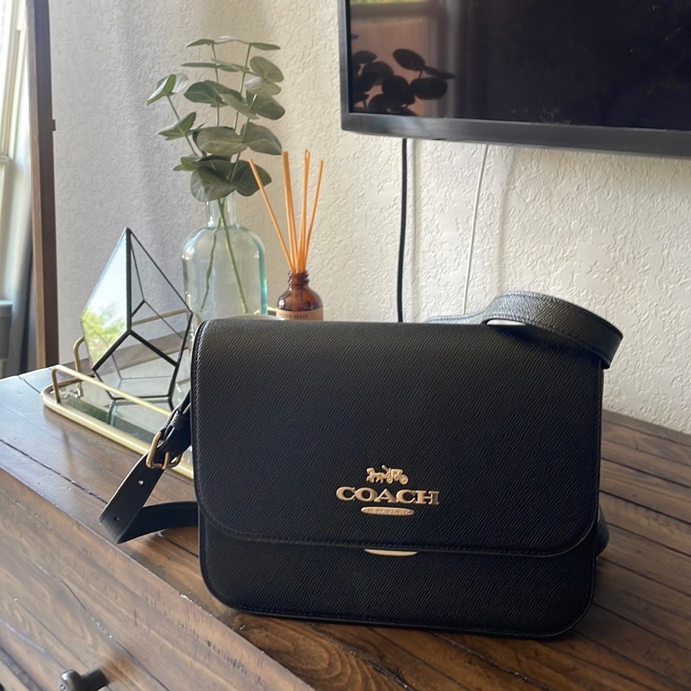 Coach crossbody purse